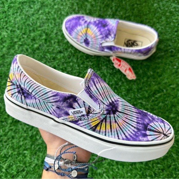Vans Shoes - Vans Classic Slip son New Age Purple Tie Dye